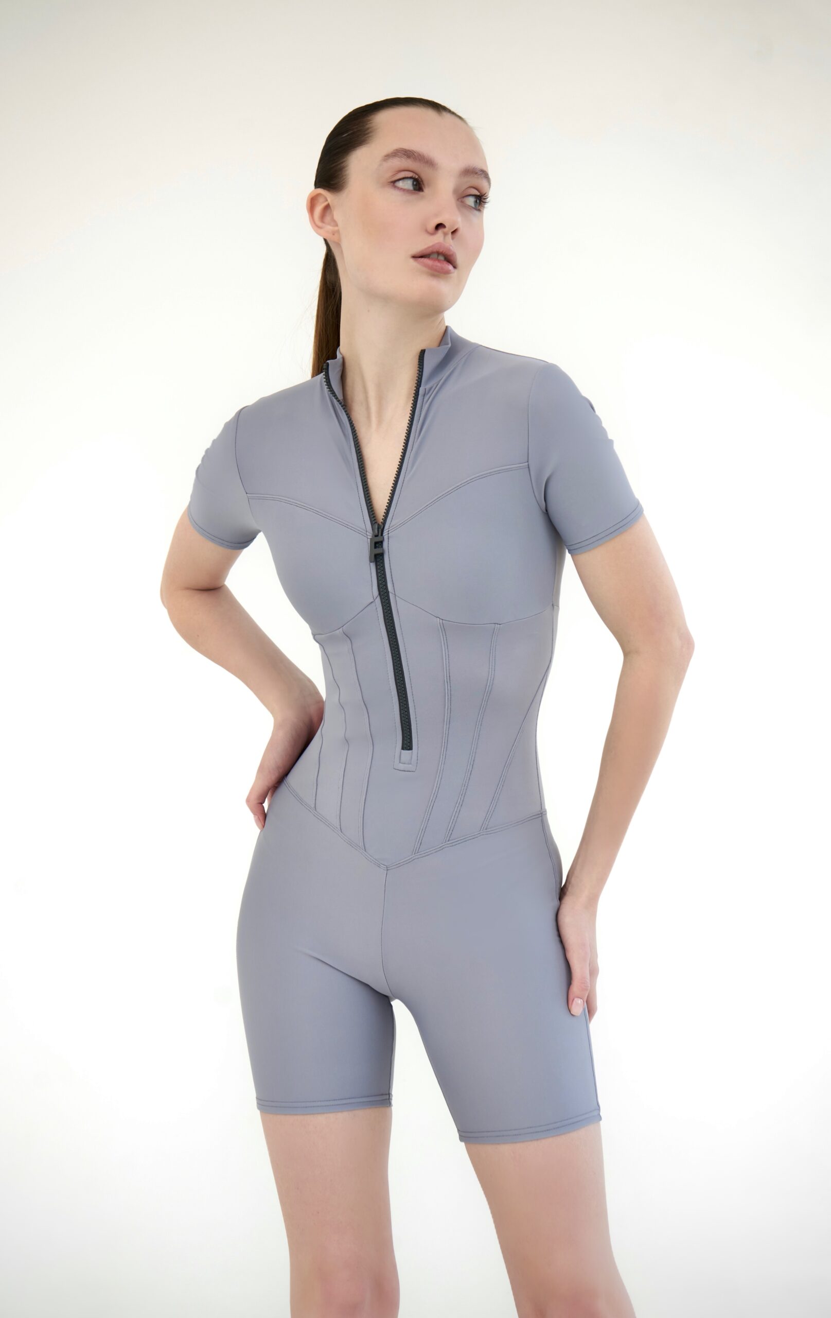 Q2VP-1 Комбинезон Q.2